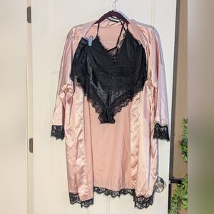 Pink Robe with Black Lace Chemise Set - Women Intimates. Size 3X.